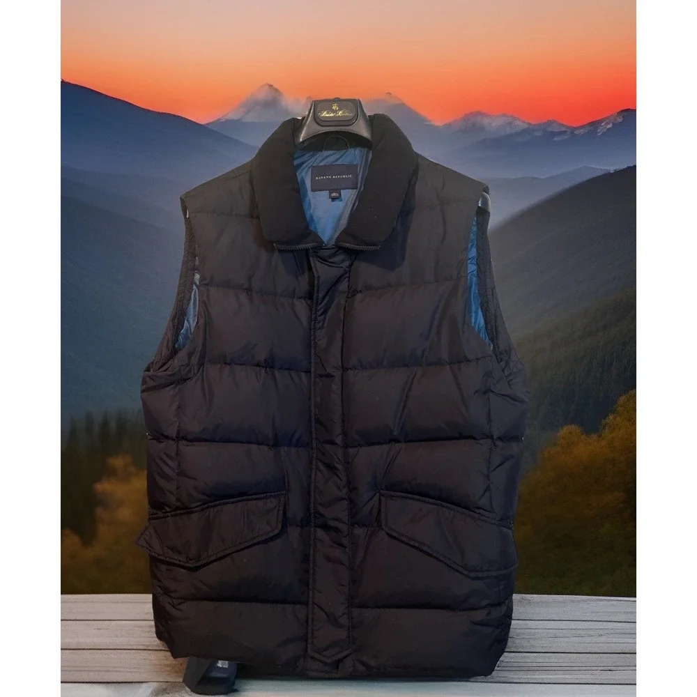 Banana Republic Down‎ Puffer Vest Men L Black (Zipper Needs Repair)
